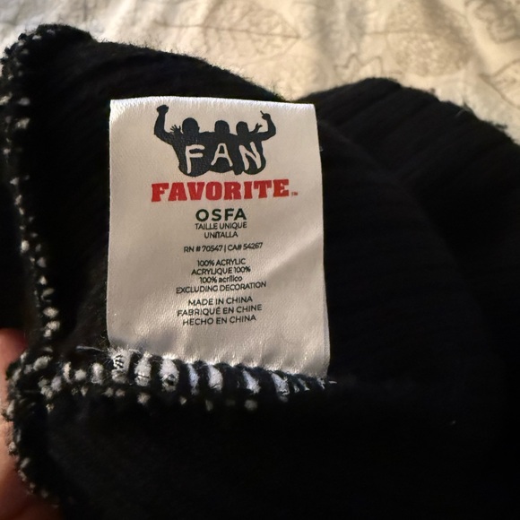 Liverpool Striped Black and Red Beanie - Picture 2 of 2